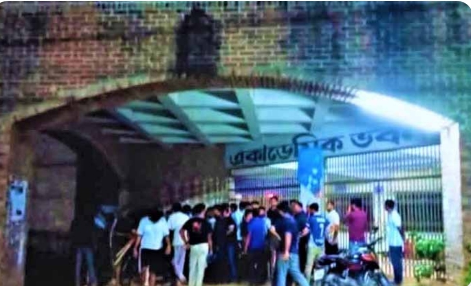 বিশ্বকাপের খেলা দেখা নিয়ে ভাসানী বিশ্ববিদ্যালয় রণক্ষেত্র