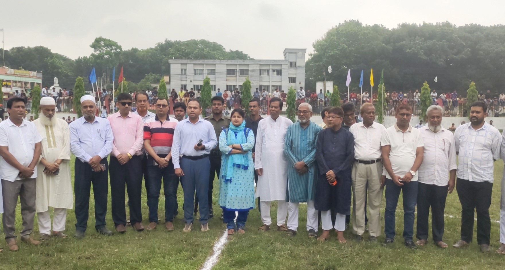 ভূঞাপুরে ডিসি গোল্ডকাপ ফুটবল টুর্নামেন্টের খেলা অনুষ্ঠিত